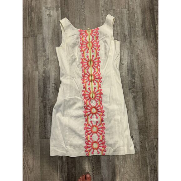 Lilly Pulitzer White Kolby Embroidered Shift Dress - Picture 2 of 6
